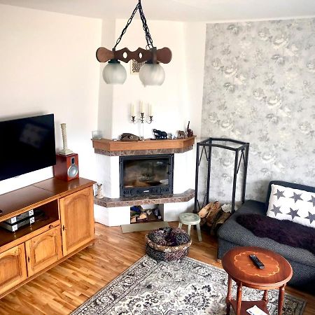 Wind Rose Apartment Kuressaare Bagian luar foto