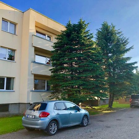 Wind Rose Apartment Kuressaare Bagian luar foto
